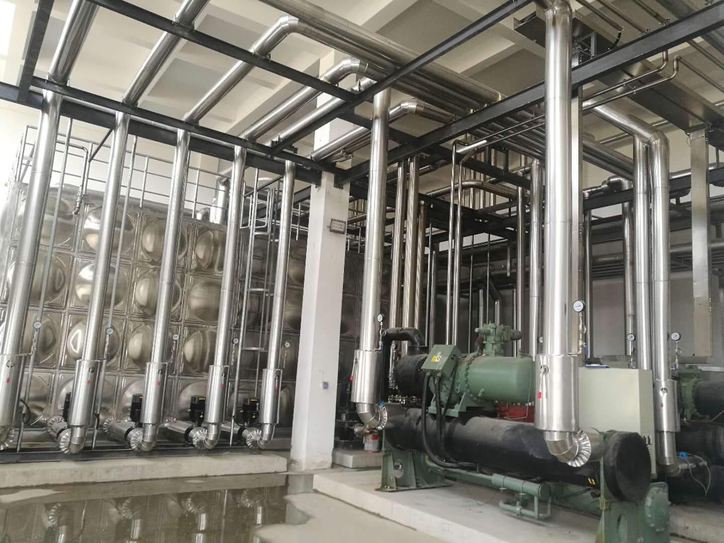工业冷水机组蒸发器