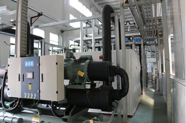 化工厂专用冷水机组系统设计